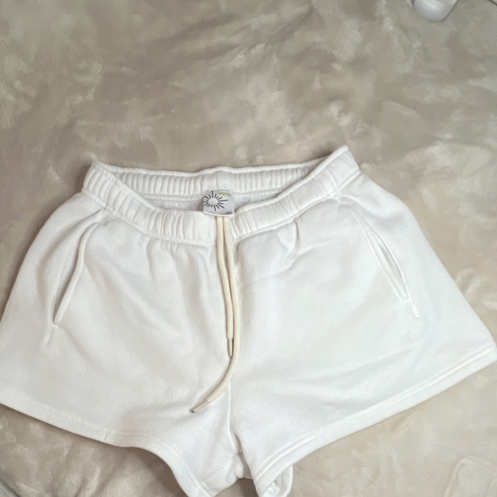 White Women's Terry Sweat Shorts Relaxed Fit Drawstring Elastic Waist Pockets